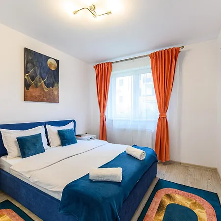 Grandis Coresi Mall Luxury Apartment-3